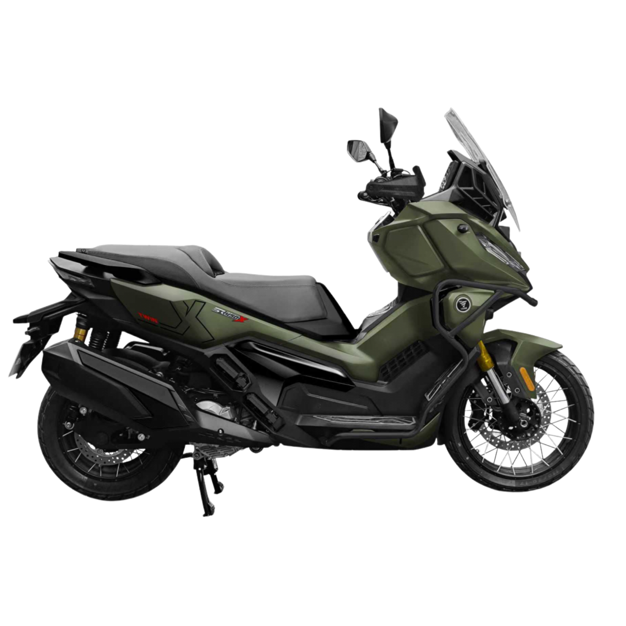 VOGE SR 450 X verde su una strada di montagna panoramica al tramonto